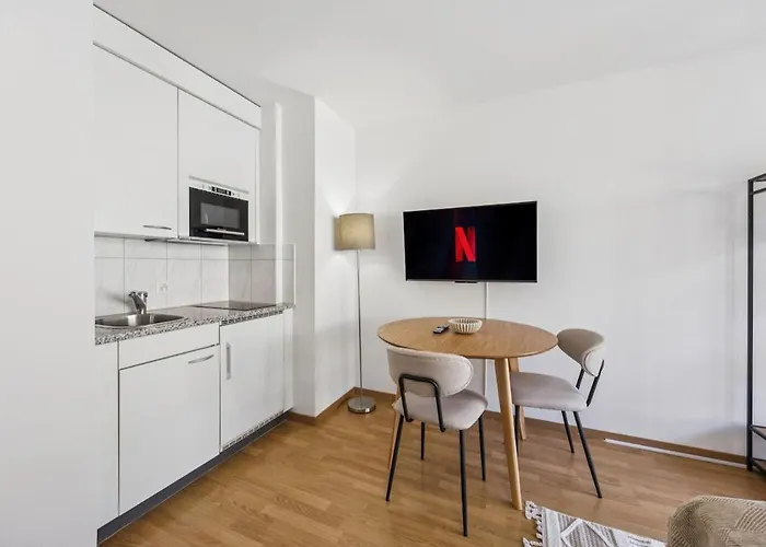 Lägenhet Wifi, Smart Tv, Centre, Queen Bed - Cr 18 *